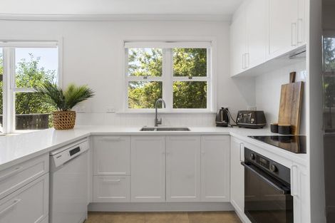 Photo of property in 7 Berne Place, Birkenhead, Auckland, 0626