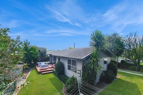 Photo of property in 4 Thackeray Place, Owhata, Rotorua, 3010