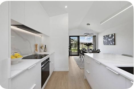 Photo of property in 22 Bragato Way, Cromwell, 9310