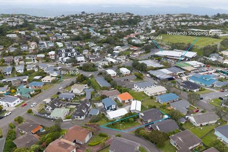 Photo of property in 1/37 Bracken Road, Paparangi, Wellington, 6037