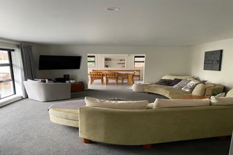 Photo of property in 179 Fendalton Road, Fendalton, Christchurch, 8052