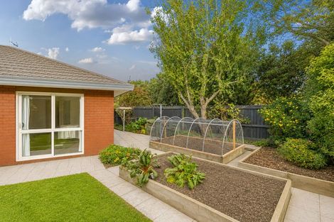 Photo of property in 9 Thoresby Mews, Avonhead, Christchurch, 8042