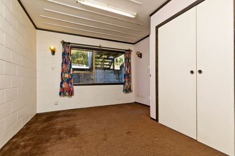 Photo of property in 22 Awaruku Road, Torbay, Auckland, 0630