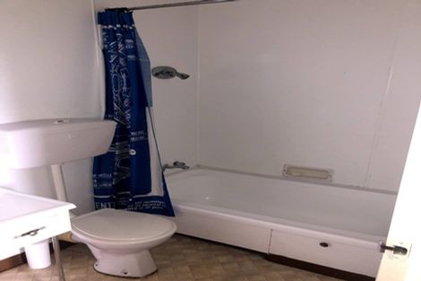 Photo of property in Hobson Court Flats, 38/70 Hobson Street, Thorndon, Wellington, 6011