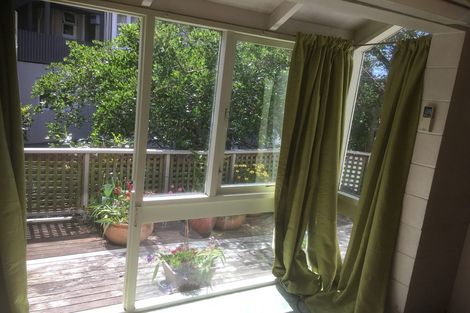 Photo of property in 12 Cottleville Terrace, Thorndon, Wellington, 6011