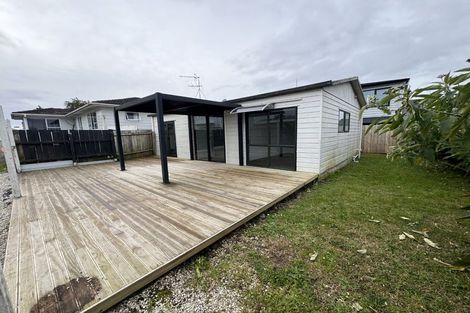 Photo of property in 166 Mahia Road, Wattle Downs, Auckland, 2103