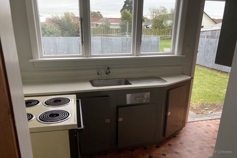 Photo of property in 6-6a Timaru Road, Waimate, 7924