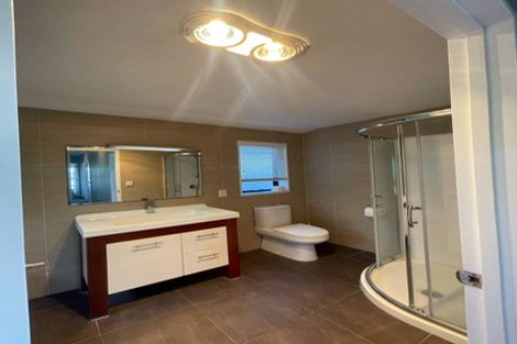 Photo of property in 20 Brownlee Place, Pukekohe, 2120