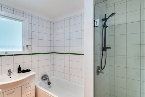 Photo of property in 12 Von Dadelszen Place, Havelock North, 4130