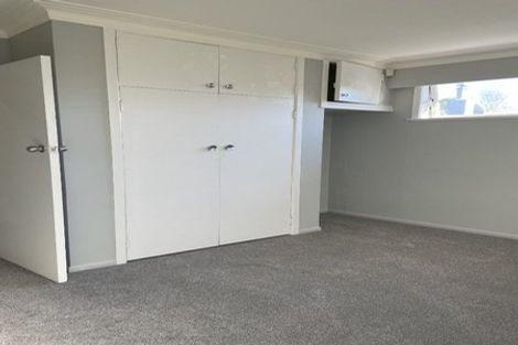 Photo of property in 89 Exmouth Road, Northcote, Auckland, 0627