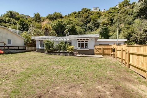 Photo of property in 2 Guys Hill Road, Hospital Hill, Napier, 4110