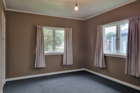 Photo of property in 93 Broadway, Waitara, 4320