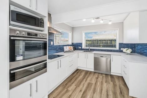 Photo of property in 19 Glenbyre Place, Bromley, Christchurch, 8062