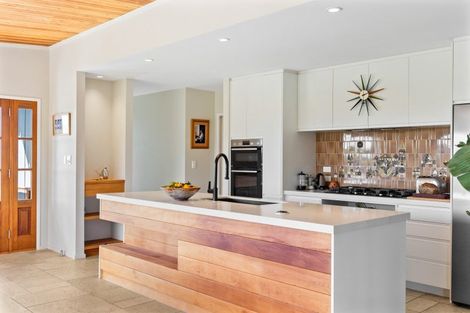 Photo of property in 19 Sandridge Terrace, Pohara, Takaka, 7183