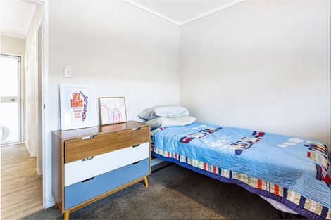 Photo of property in 9 Rheingold Place, Huapai, Kumeu, 0810