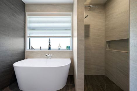 Photo of property in 53 Robert Hastie Drive, Mangawhai, 0573