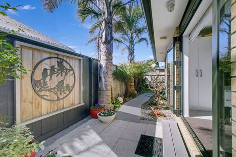 Photo of property in 32 Purnell Street, College Estate, Whanganui, 4500