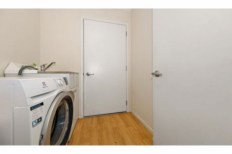 Photo of property in 21 Dampier Street, Woolston, Christchurch, 8023