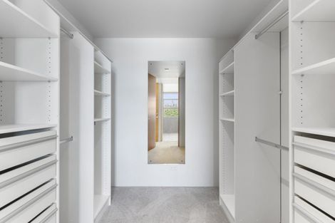 Photo of property in 11 Icarus Place, Half Moon Bay, Auckland, 2012