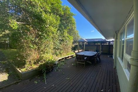 Photo of property in 8 Arapiko Street, Johnsonville, Wellington, 6037