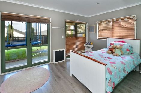 Photo of property in 34 Midshipman Court, Gulf Harbour, Whangaparaoa, 0930