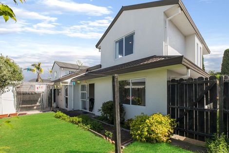 Photo of property in 3/27 Halsey Road, Manurewa, Auckland, 2102