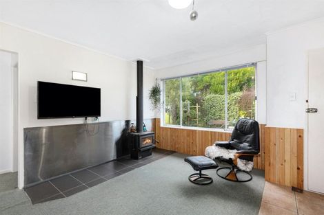 Photo of property in 96a Wainuiomata Road, Wainuiomata, Lower Hutt, 5014
