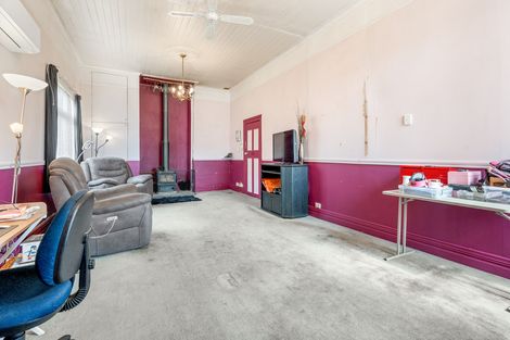 Photo of property in 65 Cutten Street, South Dunedin, Dunedin, 9012