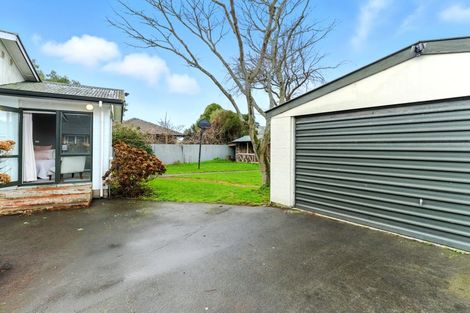 Photo of property in 19 Elwyn Place, Avonhead, Christchurch, 8042
