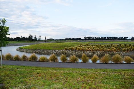 Photo of property in 137 Lake Hood Drive, Huntingdon, Ashburton, 7774