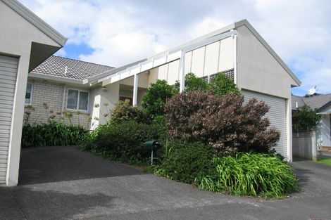 Photo of property in 23 Central Park Drive, Te Atatu South, Auckland, 0610