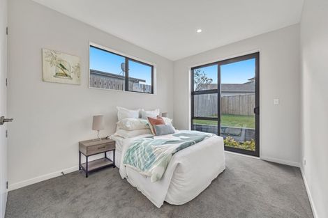 Photo of property in 17a Alexandra Street, Riverhead, 0820