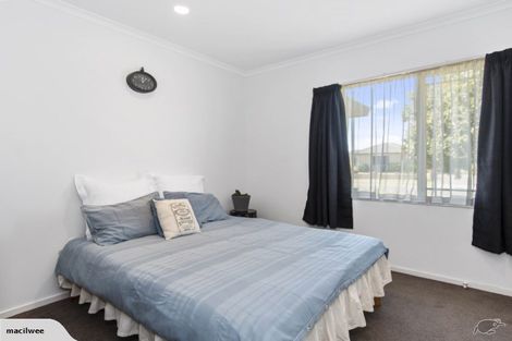 Photo of property in 4 Lantana Place, Mount Maunganui, 3116