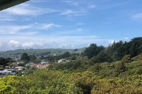 Photo of property in 7 Gillies Place, Ranui, Porirua, 5024