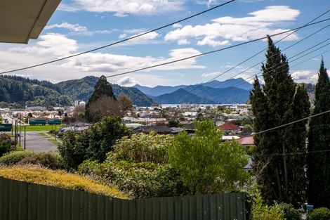 Photo of property in 63 York Street, Picton, 7220