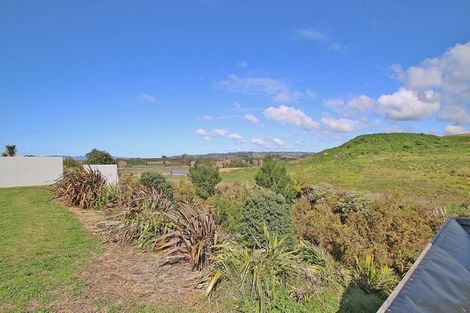 Photo of property in 8 Vantage Place, Omokoroa, 3114