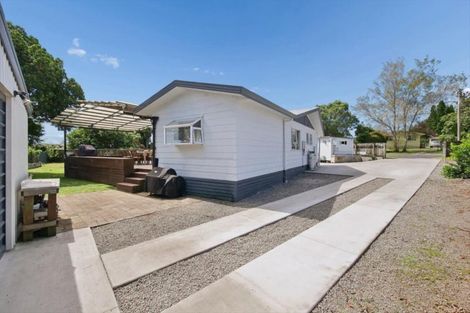 Photo of property in 12 Conifer Place, Te Puke, 3119
