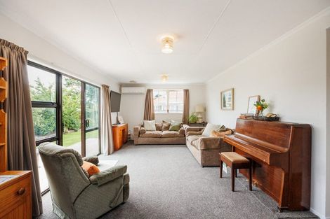 Photo of property in 920 Tremaine Avenue, Roslyn, Palmerston North, 4414