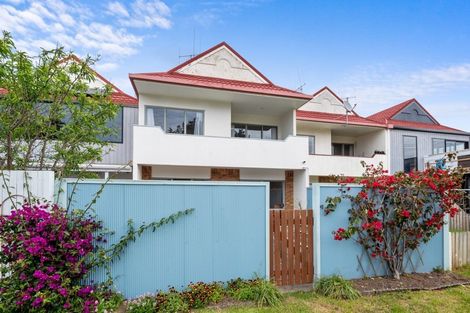 Photo of property in 27c Miro Street, Mount Maunganui, 3116