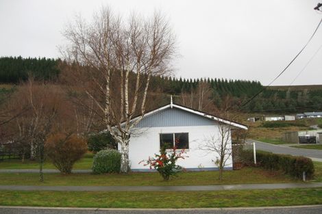 Photo of property in 80 Hazlett Street, Clyde, 9330