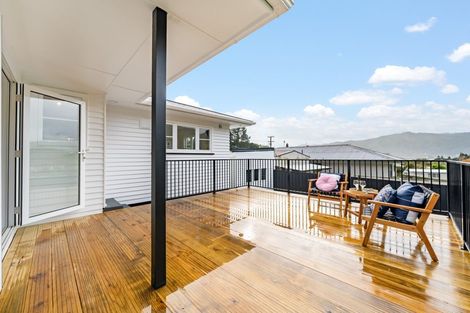 Photo of property in 49 Lees Grove, Wainuiomata, Lower Hutt, 5014