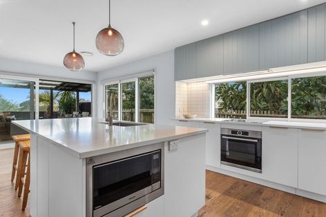 Photo of property in 9 Mason Place, Ohope, 3121