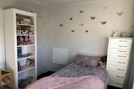 Photo of property in 94 Barrack Road, Mount Wellington, Auckland, 1060