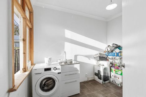 Photo of property in 111a Featherston Street, Takaro, Palmerston North, 4412