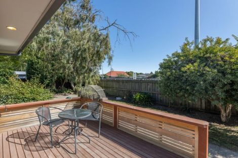 Photo of property in 24b Sarabande Avenue, Redwood, Christchurch, 8051