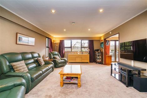 Photo of property in 46 Doon Street, Mosgiel, 9024