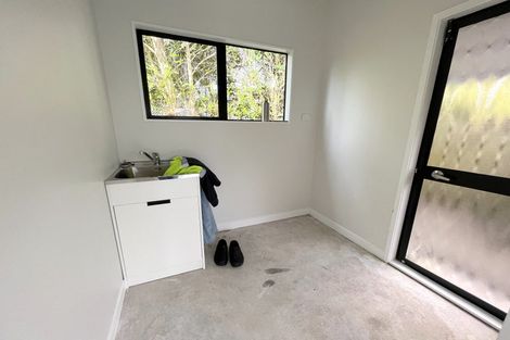Photo of property in 2/67 Nile Road, Milford, Auckland, 0620