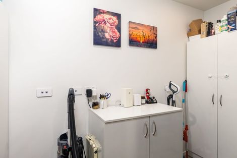 Photo of property in 8 Eric Batchelor Place, Waimate, 7924