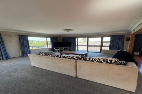 Photo of property in 1/46 Lyons Avenue, Murrays Bay, Auckland, 0630