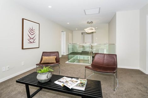 Photo of property in 19 Rangitoto Terrace, Milford, Auckland, 0620